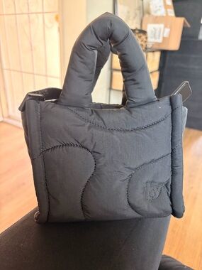 Black Thirty Years mini Drift tote